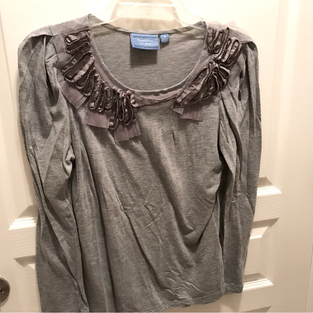 Simply Vera Vera Wang Long Sleeve Top. Size Medium.